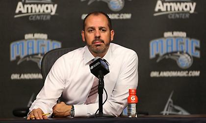 Τέλος ο Βόγκελ από τον πάγκο των Μάτζικ