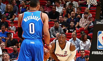 «Ασπίδα» Ουέιντ στον Ουέστμπρουκ: «Σταματήστε να τον κριτικάρετε»! (pic)