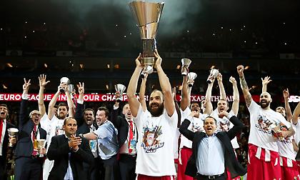 Βασίλη, ευλογημένοι εμείς που σε ζούμε