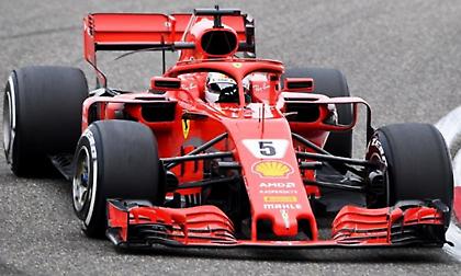 Pole position για Φέτελ στην Κίνα, το 1-2 έκανε Φεράρι