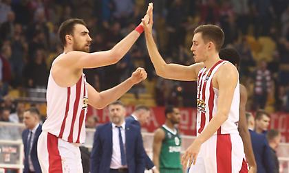 Με το πόδι στο γκάζι ο Ολυμπιακός