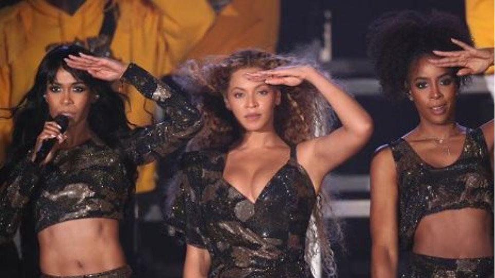 Η Beyonce σάρωσε στην Coachella - Ξετρέλανε και την Adele