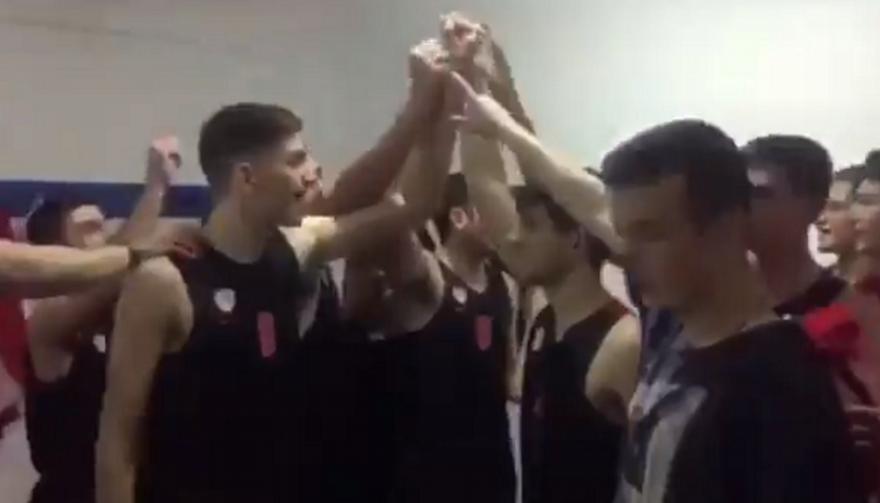 Έτσι πανηγύρισανν οι Έφηβοι του Ολυμπιακού το πρωτάθλημα (video)