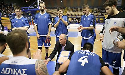 Νικητής ο Δούκας στο ντέρμπι των καταδικασμένων