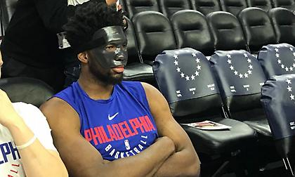 Εκτός και στο δεύτερο ματς ο Εμπίντ