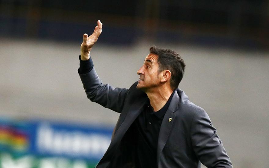 Χιμένεθ: «Το υποσχέθηκα στον πρόεδρο. Δεν θα μιλήσω με άλλη ομάδα, αν δεν μιλήσω πρώτα με την ΑΕΚ»