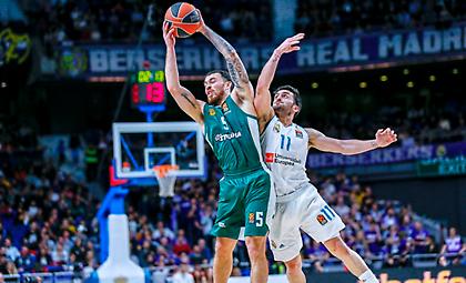 Fair play από Τζέιμς: Ευχήθηκε καλή ανάρρωση στον Καμπάτσο