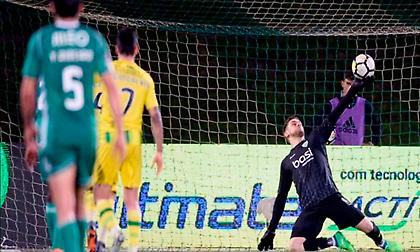 Θα ήθελε κάτι καλύτερο η Τοντέλα