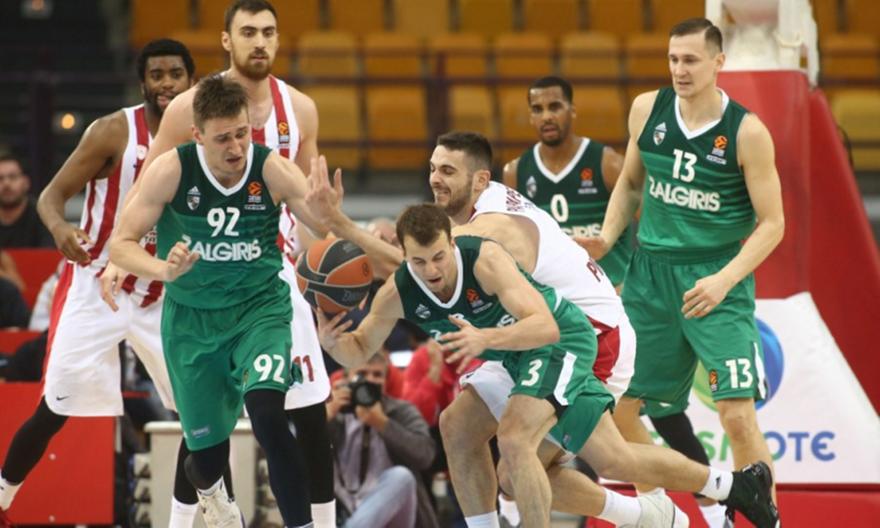 Πήρε φωτιά ο τροχός του αεροπλάνου της Ζαλγκίρις!