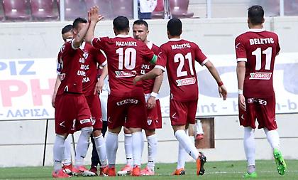 Μήνυμα στη φανέλα της ΑΕΛ για τον αδικοχαμένο σμηναγό και τους δύο αιχμάλωτους στρατιωτικούς μας