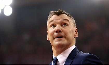 Απίθανη ατάκα Σάρας για τα λέιζερ πάνω του: «Δεν πειράζει, δεν σουτάρω εγώ»