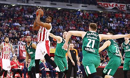 ΜακΛίν: «Όλοι πρόθυμοι να θυσιάσουν το σώμα τους στον Ολυμπιακό»