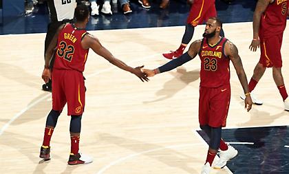 Πήρε πίσω το… κλεμμένο ο Λεμπρόν, ισοφάρισαν οι Γουίζαρντς