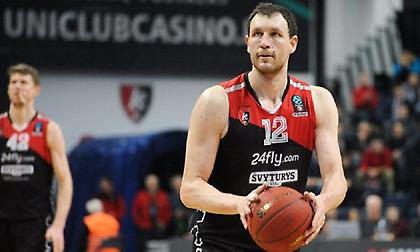 Μαυροκεφαλίδης: «Υπερτερεί σε εμπειρία και προσωπικότητες ο Ολυμπιακός»