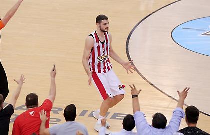 Παπαπέτρου: «Απίστευτη η αυταπάρνησή μας»