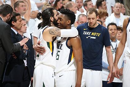 Με την πλάτη στον τοίχο οι Θάντερ-Έκαναν το 3-1 οι φοβεροί Τζαζ!