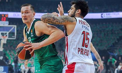 Ζέρβας: «Ψάχνει… ήλιο ο Ολυμπιακός»