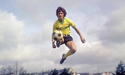 Αu Revoir: Ένα αφιέρωμα στον Ανρί Μισέλ