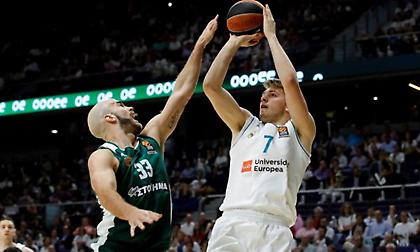 Το τυχερό τρίποντο του Ντόντσιτς που «σκότωσε» τον Παναθηναϊκό (video)