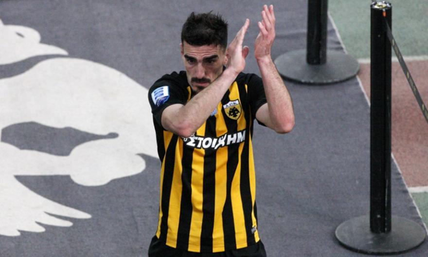 Τσακίρης: «Δεν βλέπω πώς μπορεί να μείνει ο Λάζαρος στην ΑΕΚ»