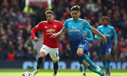 Βενγκέρ: «Μας εξέπληξε ο Μαυροπάνος»