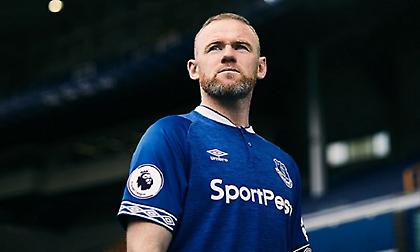 Η νέα φανέλα της Έβερτον (pics)