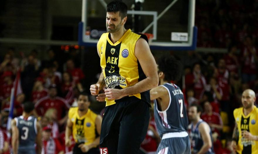 Συνεχίζεται η αγωνία για Σάκοτα στην ΑΕΚ