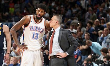 Παραμένει στον πάγκο των Θάντερ ο Ντόνοβαν