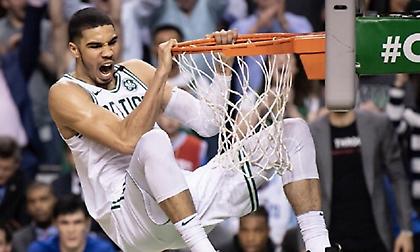 Με διπλό Τέιτουμ το Top 5 (video)