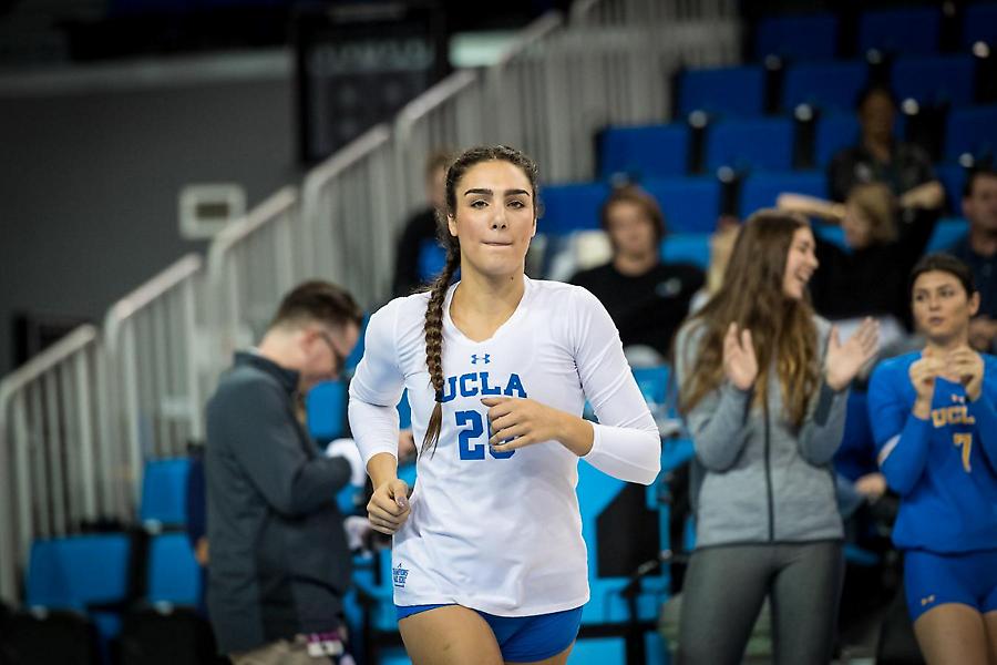 Η Τζέιμι Ρόμπινς ομορφαίνει το βόλεϊ (pics)