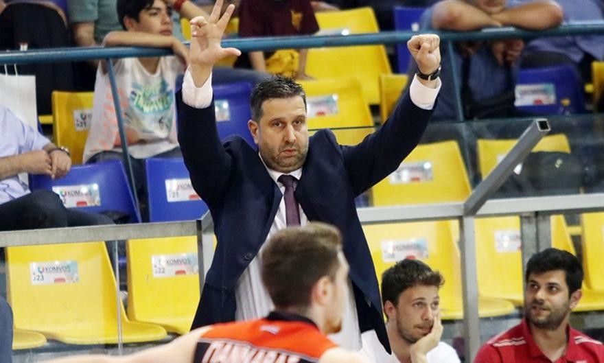 Τακιανός: «Να εμφανιστούμε όσο πιο αξιοπρεπείς γίνεται»