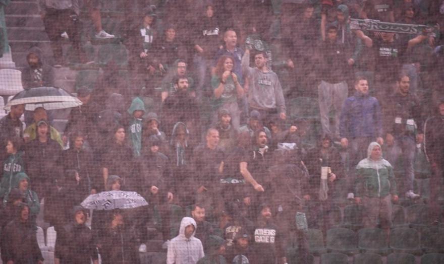 Το πανό των φίλων του Παναθηναϊκού για τον Χένρικσεν (pic)