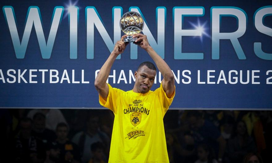 Μάικ Γκριν: Από «αόρατος» στον ημιτελικό, MVP του θριάμβου της ΑΕΚ! (video)