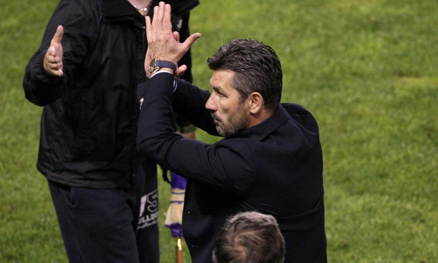 Αποθέωση από τους οπαδούς του Παναθηναϊκού στον Ουζουνίδη!