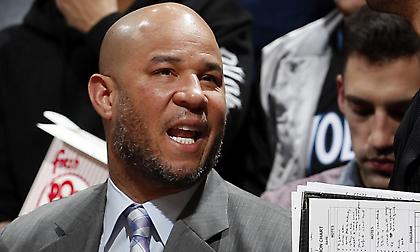 Παραιτήθηκε ο βοηθός των Τίμπεργουλβς λόγω «ροζ σκανδάλου»!