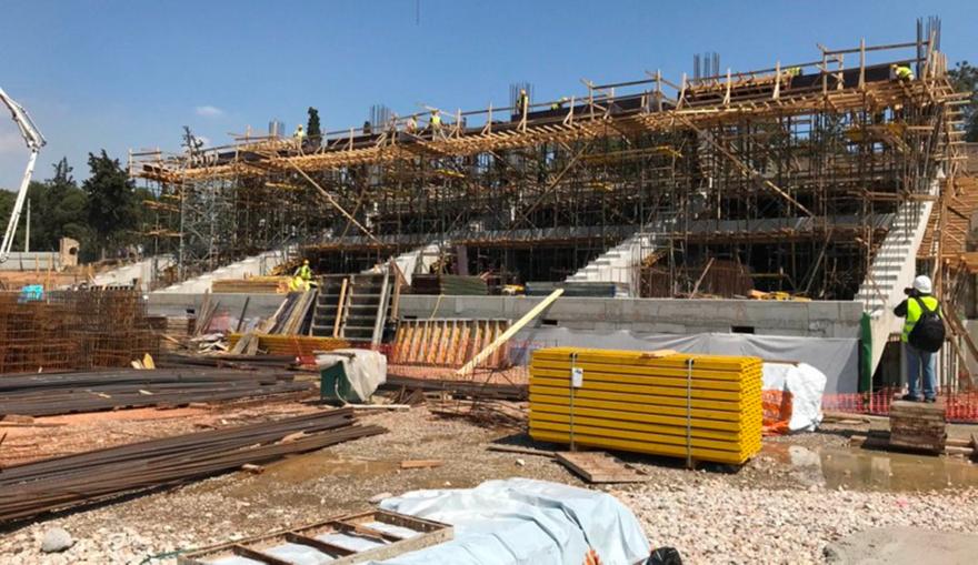 Σηκώθηκε το πρώτο πέταλο της «Αγιά Σοφιάς» (pics)