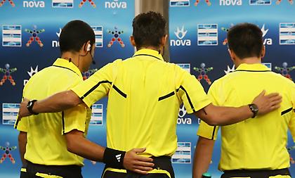 Οριστικά με ξένο διαιτητή ο τελικός