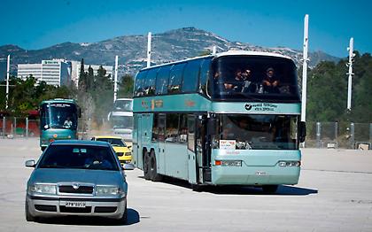 Έφτασαν στο ΟΑΚΑ οι πρώτοι οπαδοί του ΠΑΟΚ (pics)