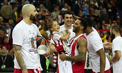 Θυμήθηκαν την κούπα του Ολυμπιακού στο Λονδίνο Λο και Άντιτς (pics)