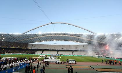 Η είσοδος των δύο ομάδων στον αγωνιστικό χώρο του ΟΑΚΑ (video)