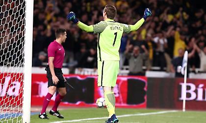 Η εκπληκτική επέμβαση του Μπάρκα στο πέναλτι του Πρίγιοβιτς (video)