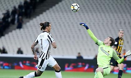 Το «στοπ» του Μπάρκα σε τετ-α-τετ με τον Πρίγιοβιτς (video)