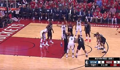 Προσποίηση… διαιτητή σε Αρίζα και Τόμπσον (video)