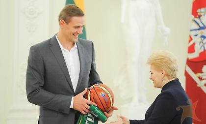 Στο Final Four η πρόεδρος της Λιθουανίας για χάρη της Ζαλγκίρις!