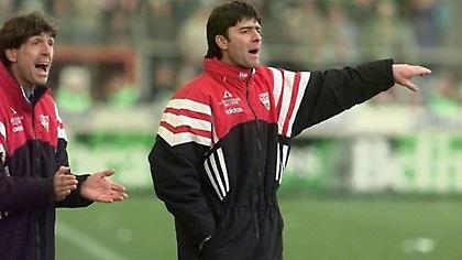 Όταν ο Γιόακιμ Λεβ πλησίαζε στην ΑΕΚ