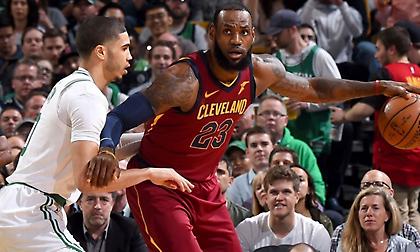 Το φοβερό τριπλ-νταμπλ του Λεμπρόν που δεν έφτανε (video)