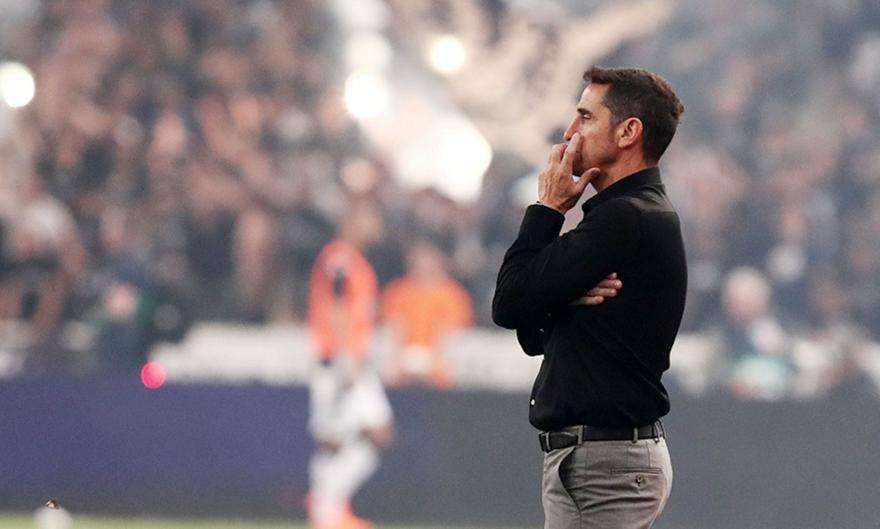 Τα «θέλω» του Χιμένεθ που μένει στην ΑΕΚ