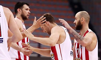 Και στραβός είναι ο γιαλός και… στραβά αρμενίζουν