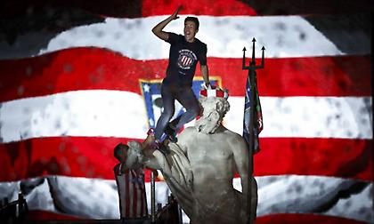 Φιέστα Ατλέτικο Μαδρίτης: Όταν ο Τόρες έκλαψε και ο Γκριεζμάν άκουσε «μείνε» (pics, video)