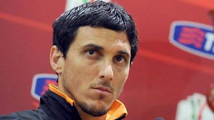 Αποσύρεται ο Μπουρντίσο